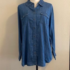 ❤️ NWT! Talbots Denim Button Down Shirt
